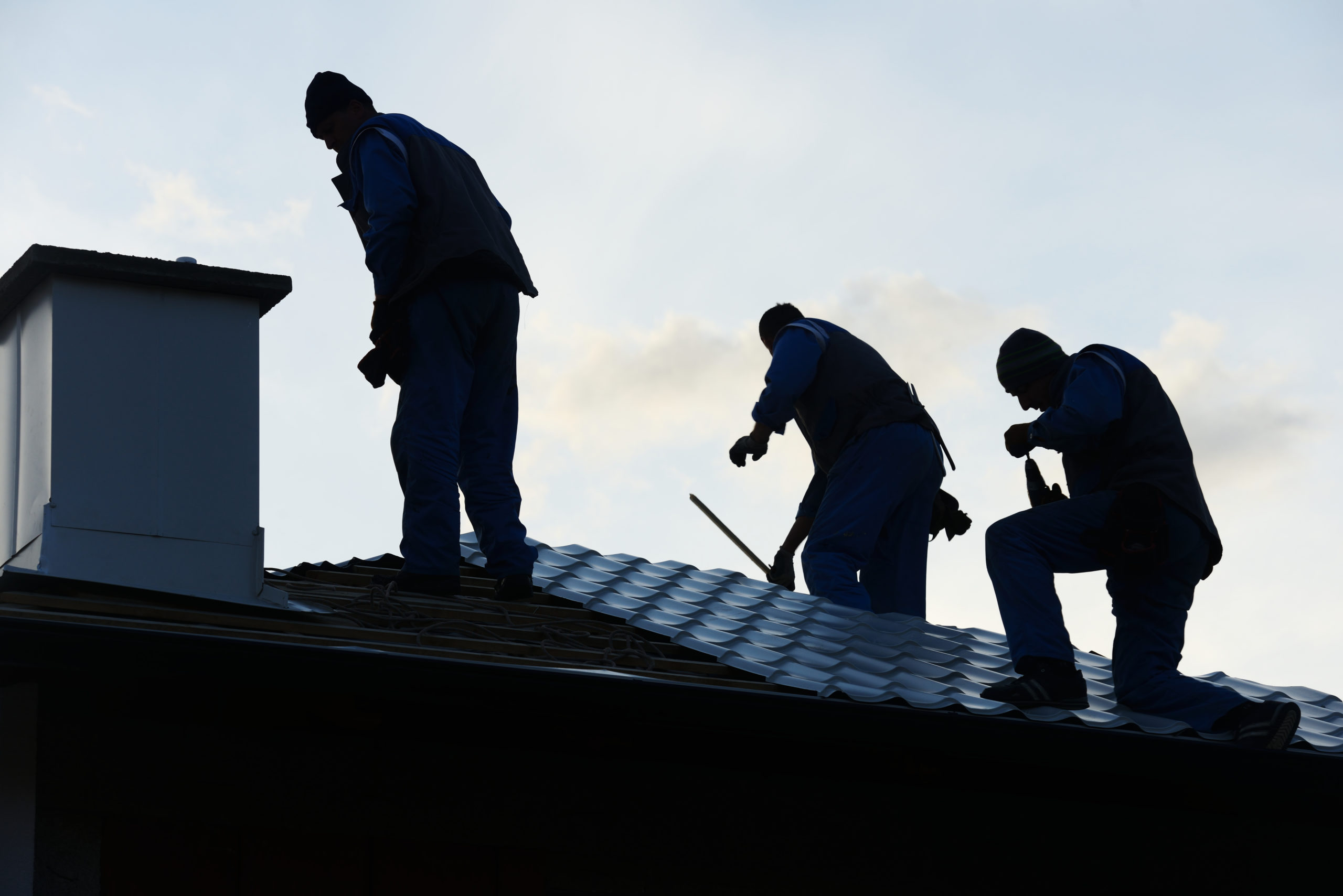 How to Choose the Right Roofers for Your Home Project